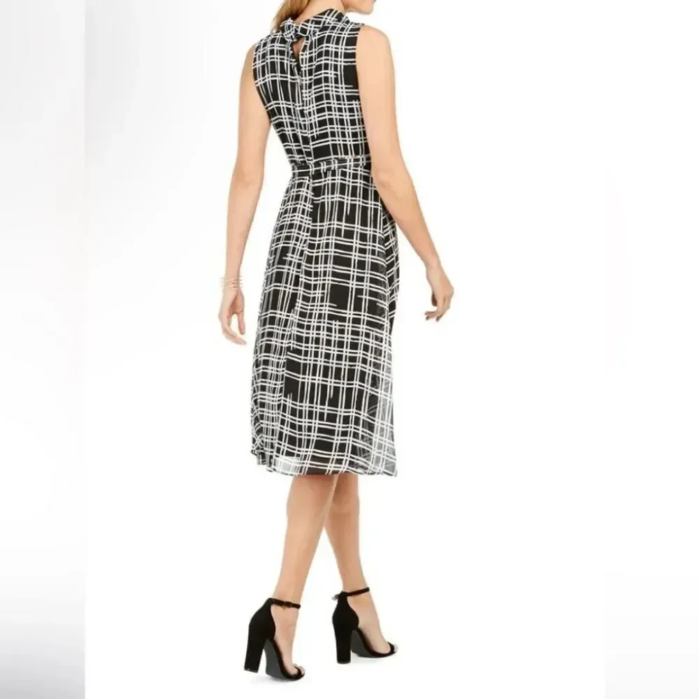 Karl Lagerfeld Black And White Plaid Dress. Career. Professional.